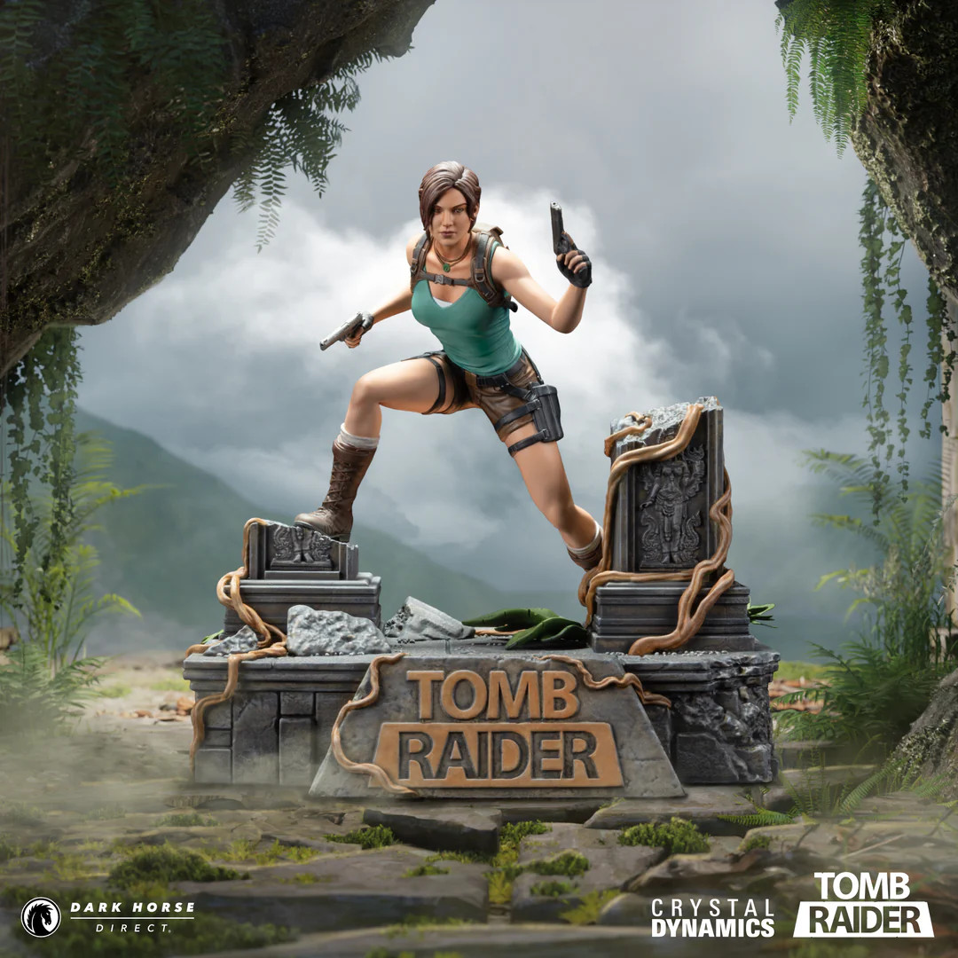 Dark-horse-direct-lara-croft-statue.jpg